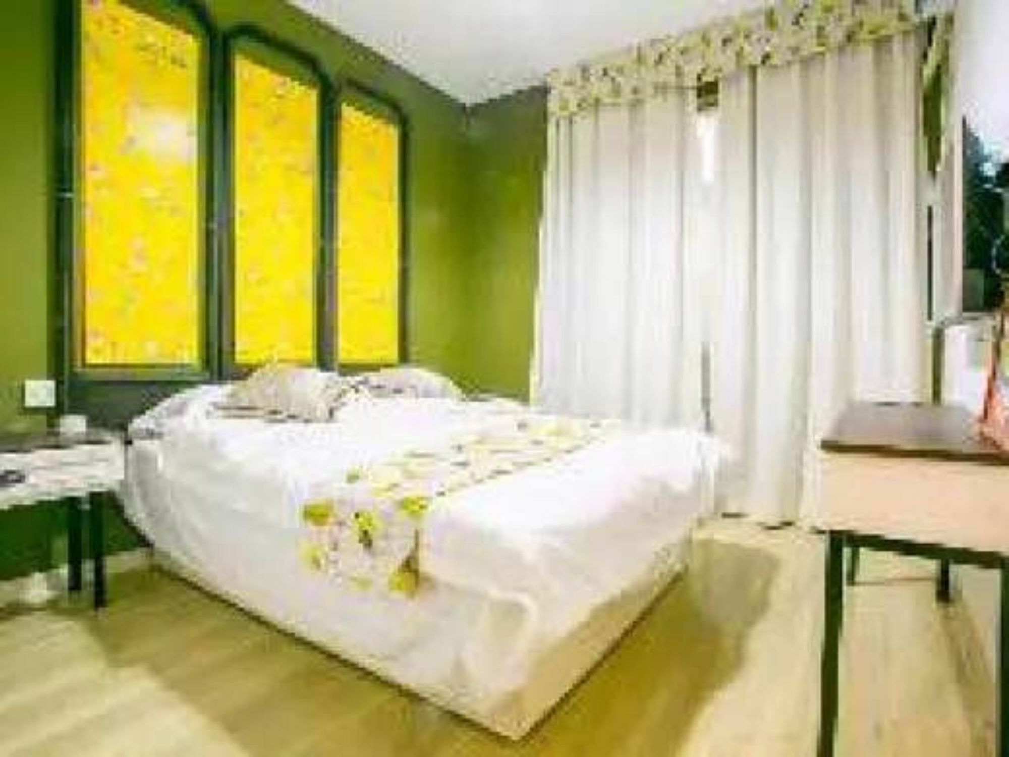 Fish Yha Hotel ซีอาน ภายนอก รูปภาพ